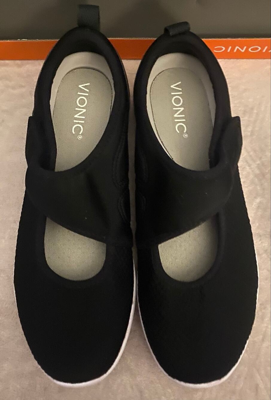 New Box VIONIC Sky Sonnet Black Ballet Flat Casual Walking Shoes 9W Velcro